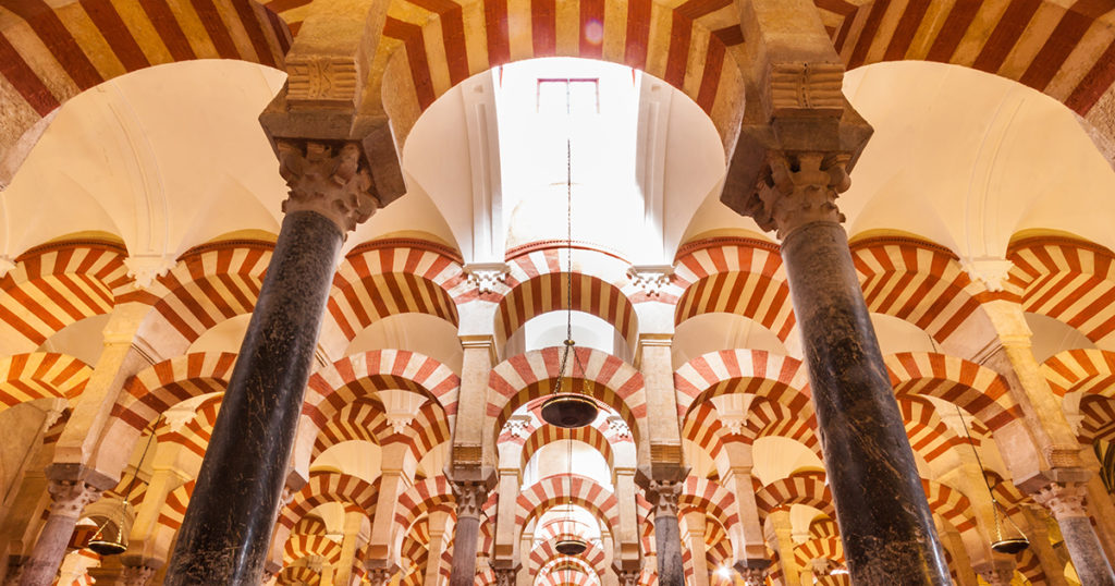 photo of great hall with columns